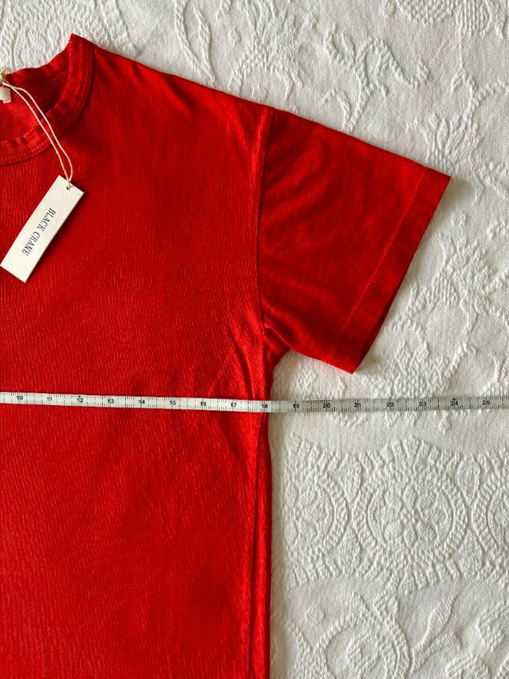 Black Crane Regular Short Sleeve Tee in Red - Sz. XS - Brand New with Tags - Picture 10 of 13